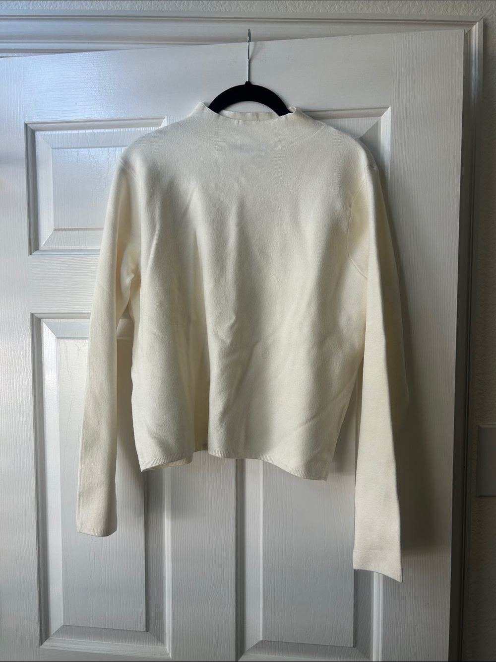 Women's Cream Turtleneck Sweater - Elevated Everyday Layer